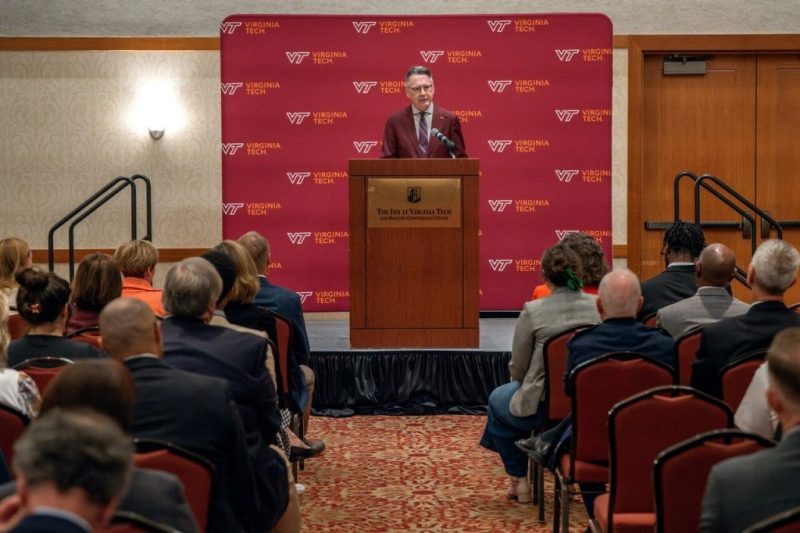 President Tim Sands announces a $500 million fundraising effort for Virginia Tech Advantage and recognizes a $10 million gift toward that goal. Photo by Clark DeHart for Virginia Tech.